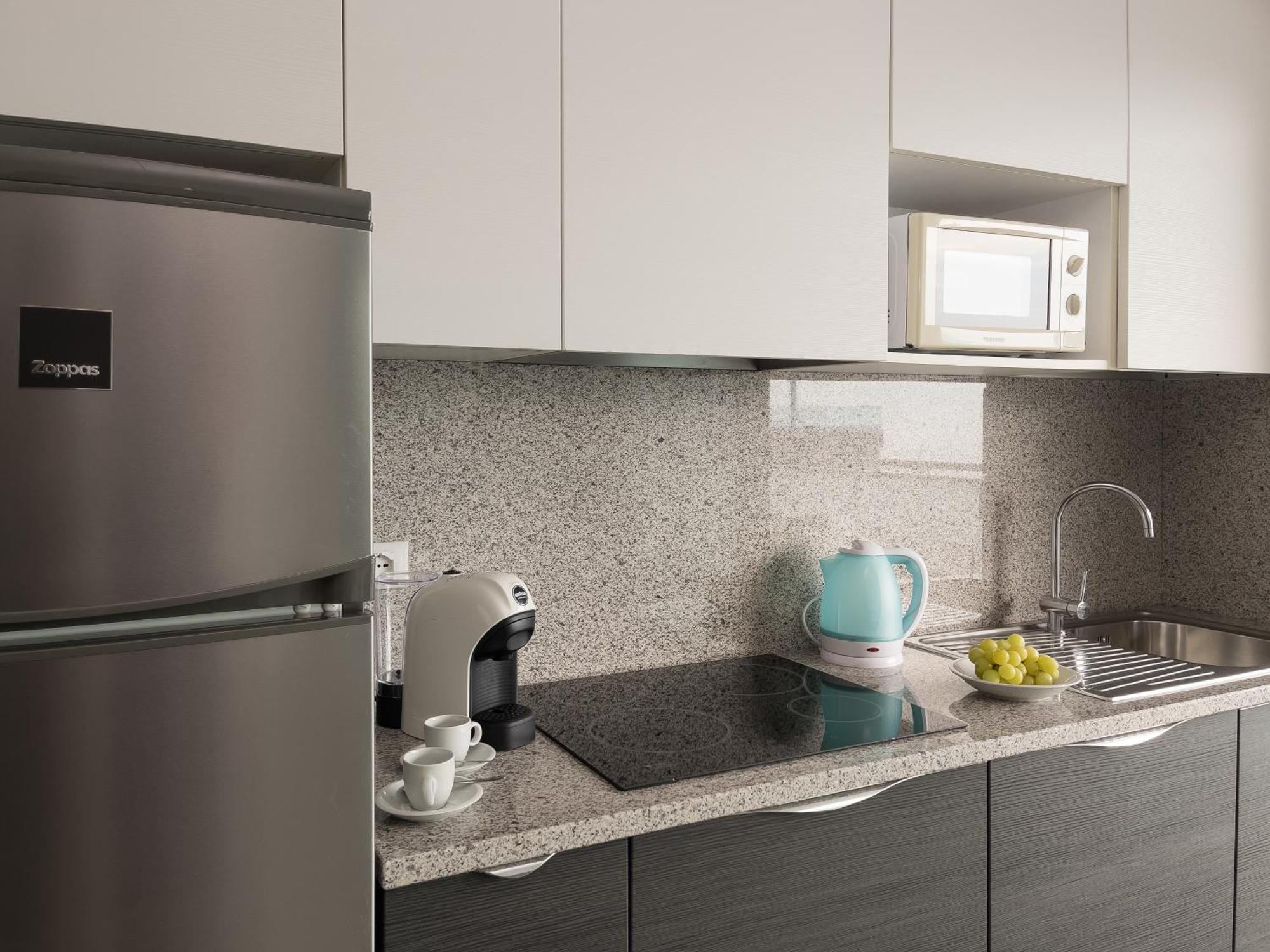 Residenza Verde ลินญาโน ซับเบียโดโร ภายนอก รูปภาพ
