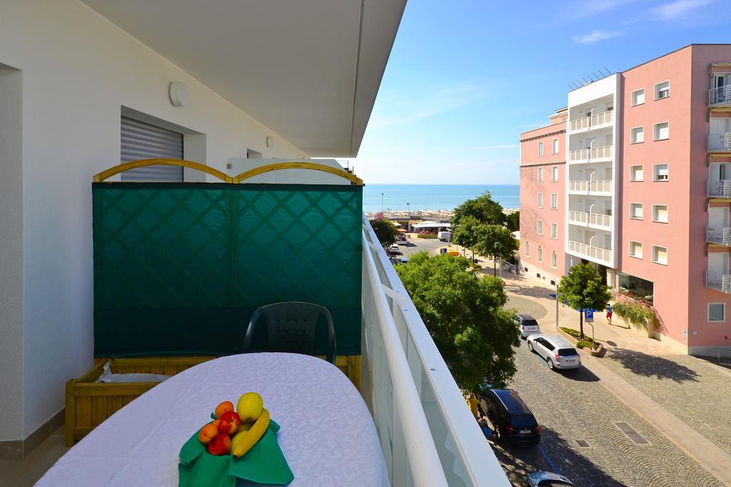 Residenza Verde ลินญาโน ซับเบียโดโร ภายนอก รูปภาพ